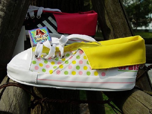 һ���͐�(��i)�ϵğ��u(m��i)�n��Ӽ���Ʒ