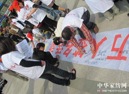 ���Z�š��ֽ���(��i)�Ļ��(d��ng)���A�M(m��n)�ɹ�