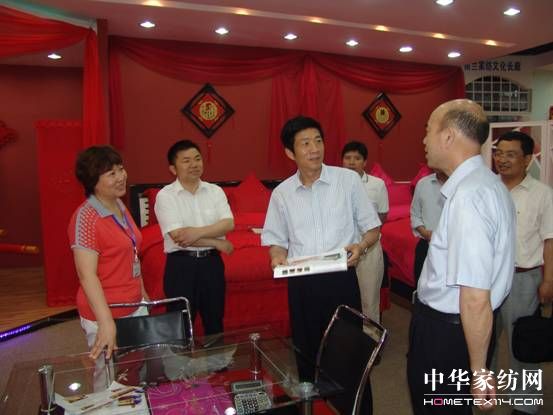 ���ೣί�ؕ�(sh��)�L(ch��ng)�W�R���m�Ҽ�