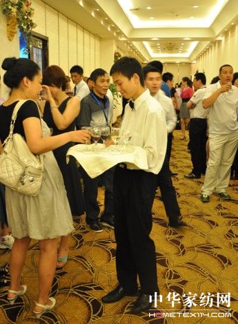 �̵¼Ҽ�2010��Ʒ�l(f��)����(hu�� )�e��