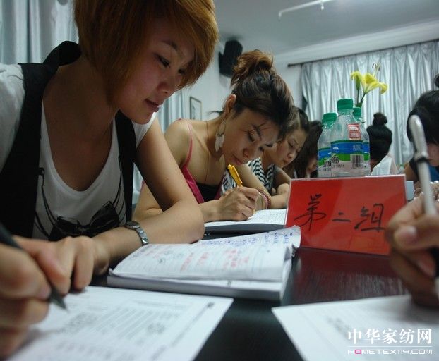 ���R������^�_(k��i)չ���L(ch��ng)��Ӗ�I(y��ng)