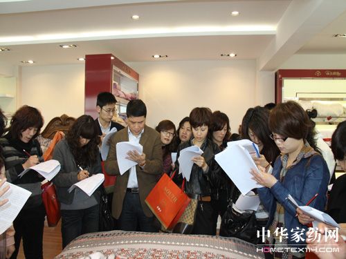 �Ϸ����2011�ﶬ��Ʒ�u����(hu�� )���_(k��i)