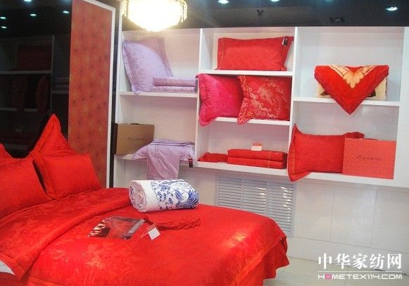 ���m�Ҽ��ӱ���ƽ��(zhu��n)�u(m��i)��¡���_(k��i)�I(y��)