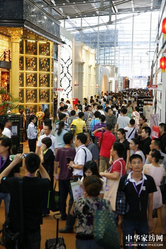 �o������չ����(j��ng)�Q���Մ