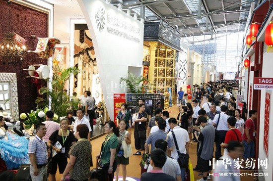 �o������չ����(j��ng)�Q���Մ