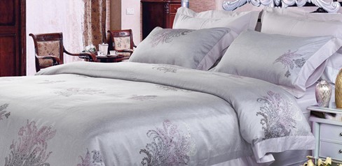 ���Z(y��)����(��i)���ഺ�ս�̎