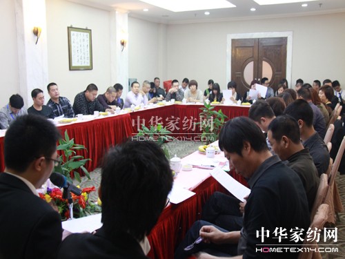 �����Ϸ�����e�k�����̹������Y��(hu�� )