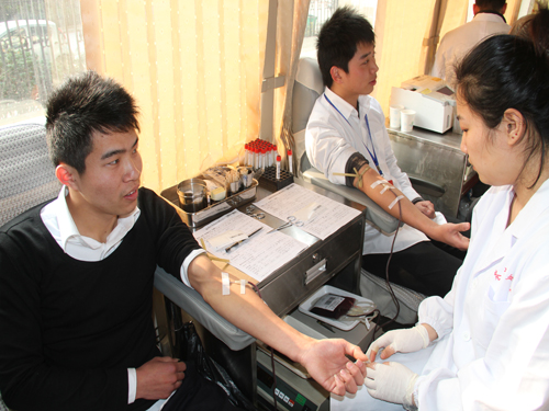 ʢ��F�M���T���x��(w��)�IѪһ�f(w��n)�����