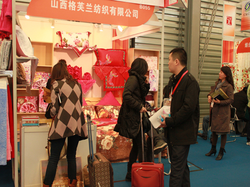 ��ܽ�m��ɽ���߁�(l��i)��һ֦��