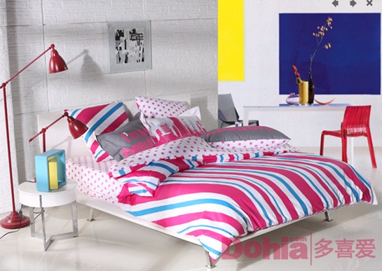 ��ϲ��(��i)�Ҽ����r(sh��)�мҾ����������D�����y