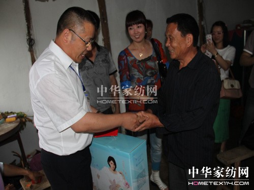 ʢ��F�hίο��(w��n)�^(gu��)Ϫ�����y�h�T�����yȺ��