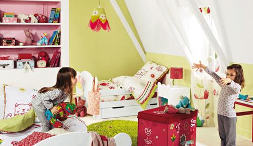 15�ͯ�P�ҷ��b�ވD�b