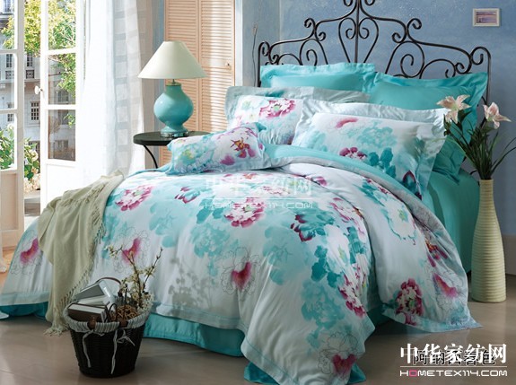 8��14�����Ӊ�(m��ng)�R���㾎���ľGɫ��Y