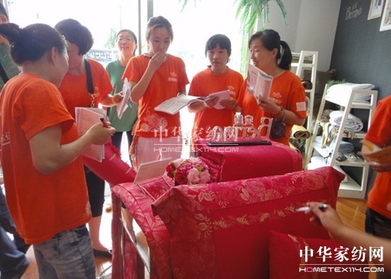 ���z�Ҽ��|���ÈF��Ӣ��Ӗ��(hu�� )�A�M(m��n)��Ļ