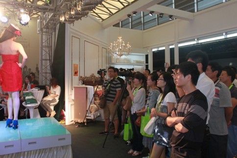 �Pʢ�y���Ϻ�mia��ʿ��(l�� )꠳�������ɫʢ��