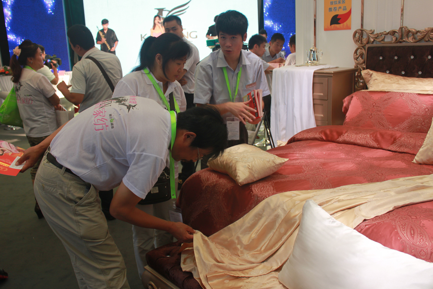 �Pʢ�Ҽ��Ҽ�չ����������(w��)�پ��˚�