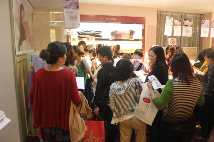 2013���Ϸ������Ʒ��������^(gu��)�Ј�(ch��ng)�I(y��ng)�N(xi��o)