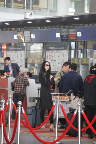 ��诬F��C��(ch��ng) �ɸ��M��̽��������