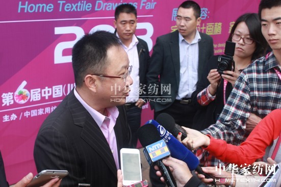 AP(gun)ڱî(hu)彻ו(hu )c(din)