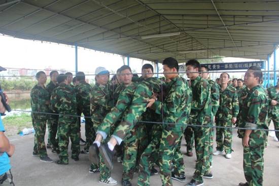 ���Ć������L(f��ng)��ͬ��