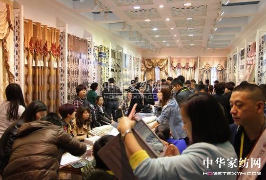 2014(��)���ڇ��H�Ҽ���ˇ�߼Ҿ��b�չ�A�M(m��n)�]Ļ