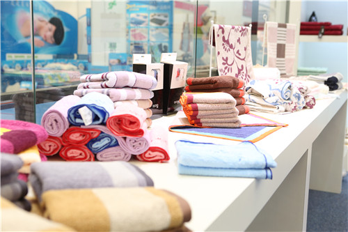 �³��B(t��i)�����Ҽ����c(di��n)���ڴ���