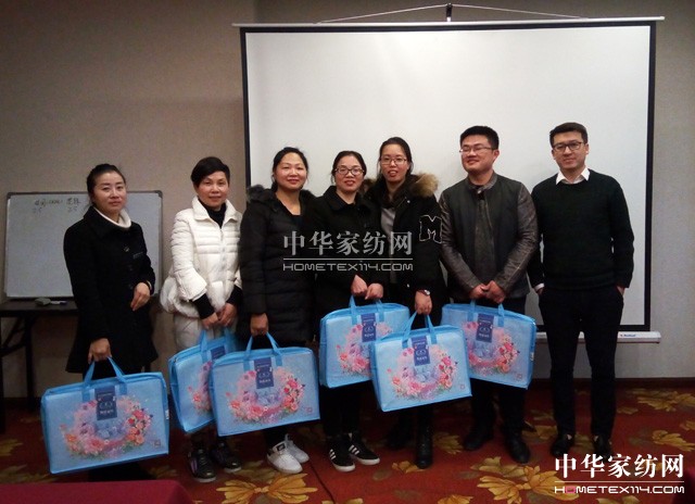 PʢҼ2017ƷȫѲӖ(hu )һվڽʽ_(ki)Ļ