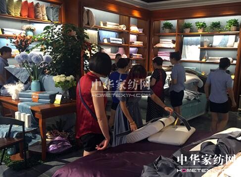 ��ɽ�Ђ�(g��)Ʒ�ƽЄPʢ�������ҵ��_(k��i)�I(y��)���_(k��i)�I(y��)��һ���˚ⱬ����