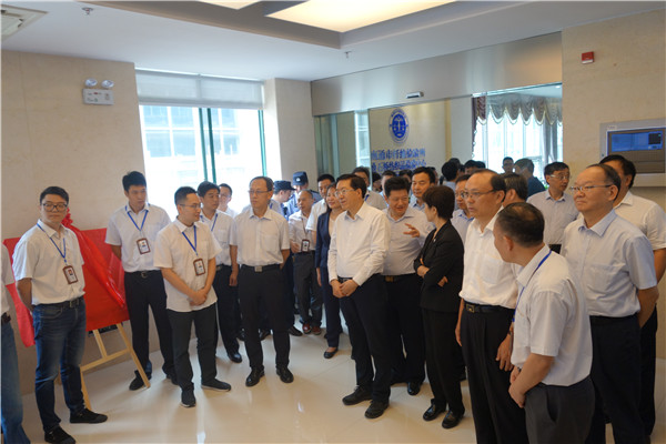 ȫИI(y)Ҽ|(zh)(dng)TM(jn)(hu )Ї•ͨT(mn)е|(zh)_(ki)Ļʽ19e