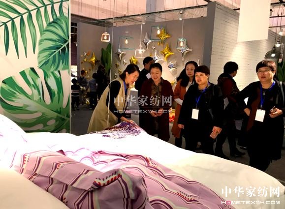 `•³̡RҼ2018Ʒl(f)(hu )AM(mn)Ļ